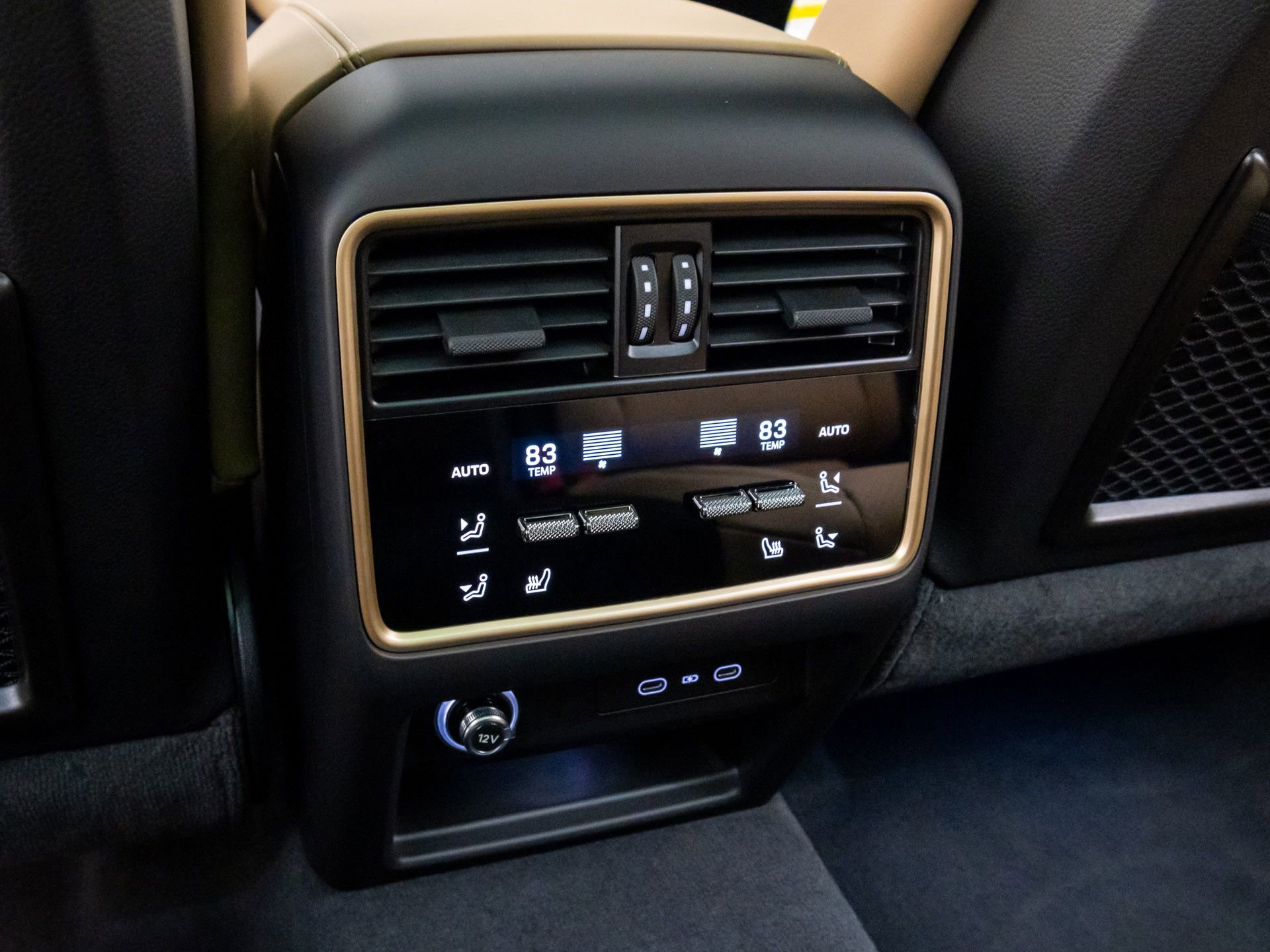 New 2026 Porsche Cayenne S image 19