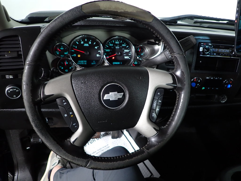 Used 2009 Chevrolet Silverado 3500 LT w/ Interior Plus Package AWD/4WD image 21
