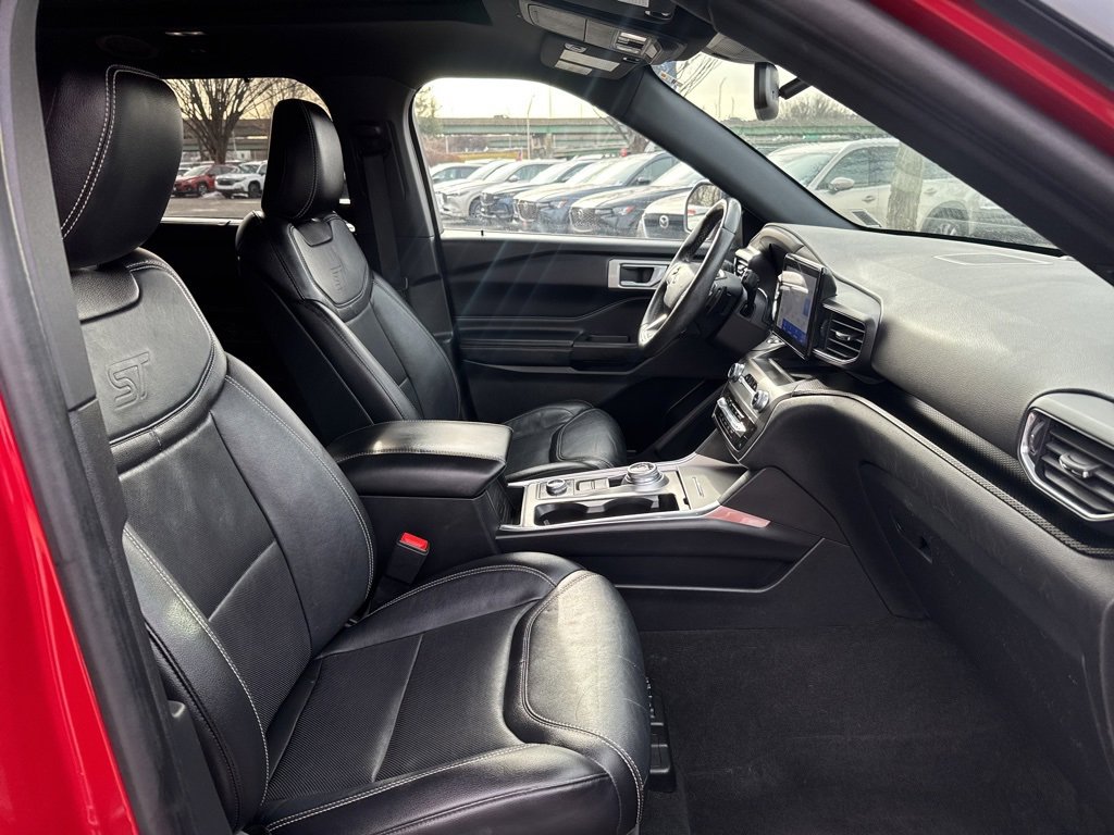 Certified 2020 Ford Explorer ST image 33