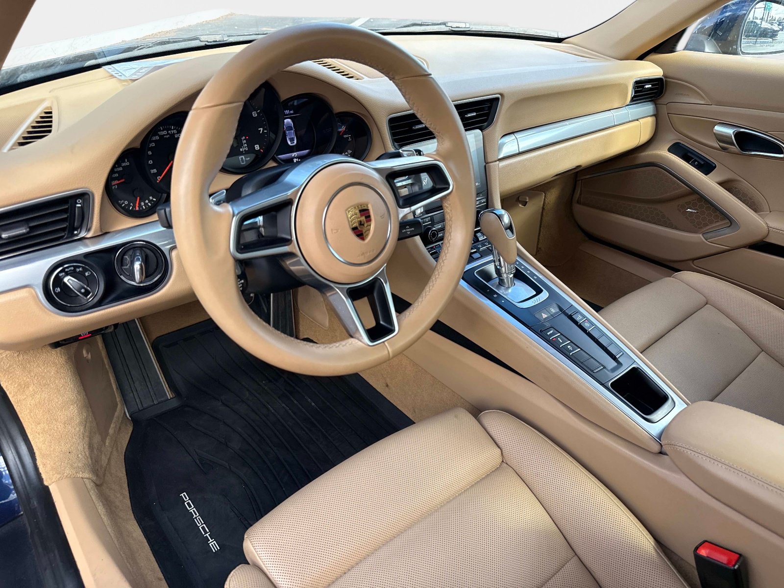 Used 2017 Porsche 911 Carrera 4 AWD/4WD image 34