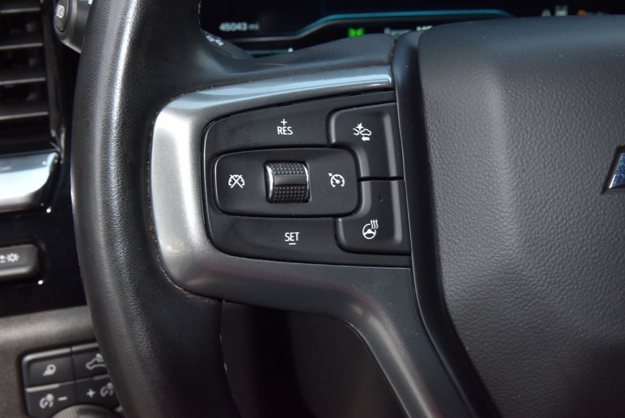 Used 2024 Chevrolet Silverado 2500 LTZ w/ LTZ Plus Package AWD/4WD image 23