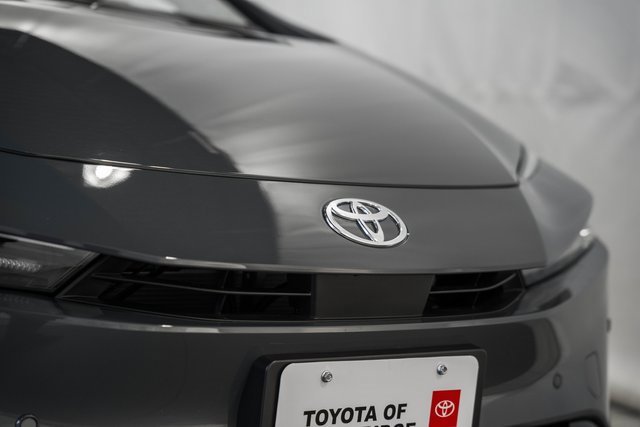 New 2026 Toyota Prius XLE image 10