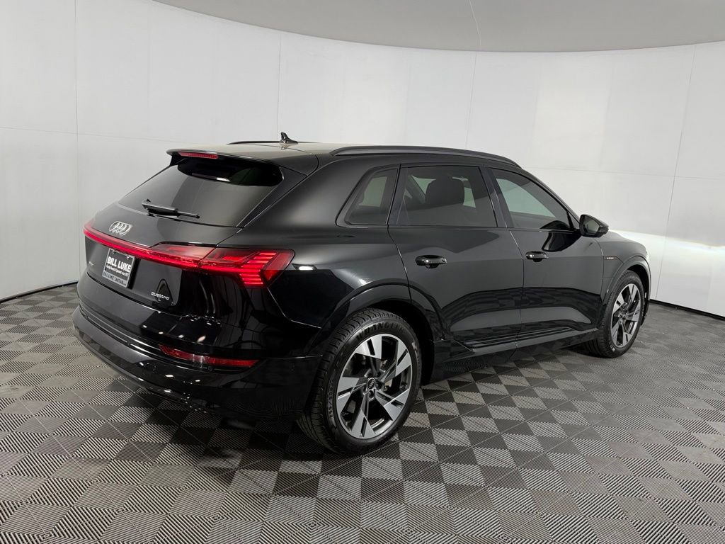 Used 2021 Audi e-tron Premium w/ Convenience Plus Package AWD/4WD image 7