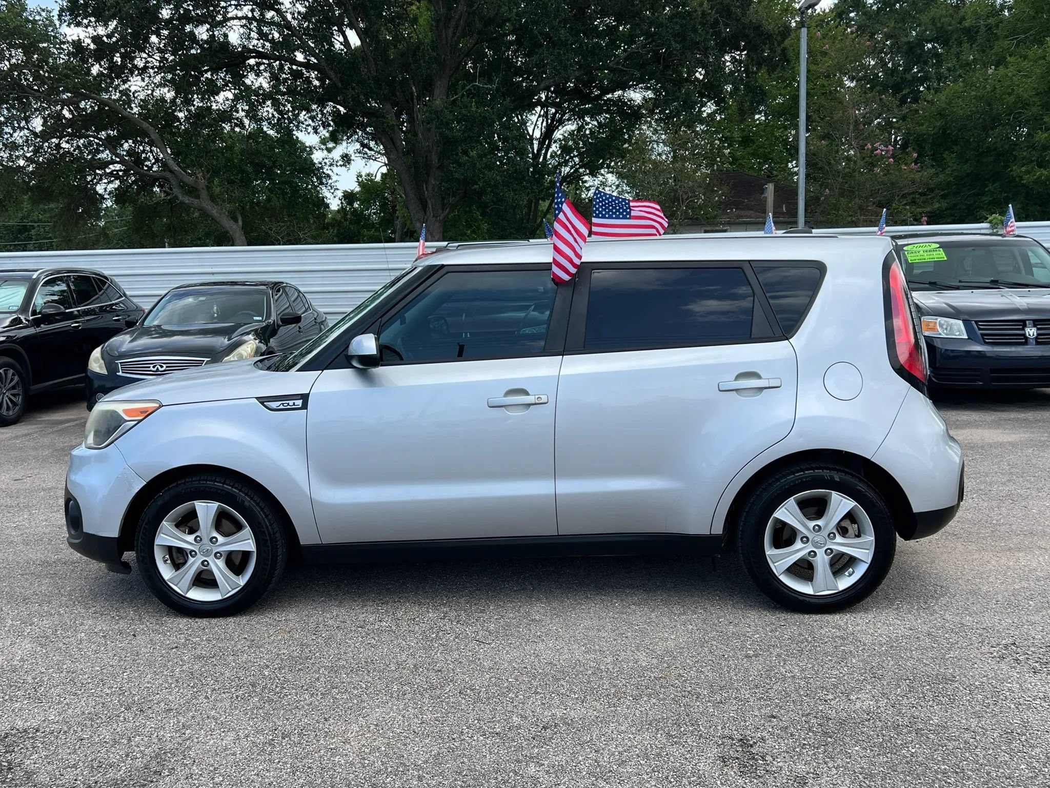 Used 2017 Kia Soul FWD image 9