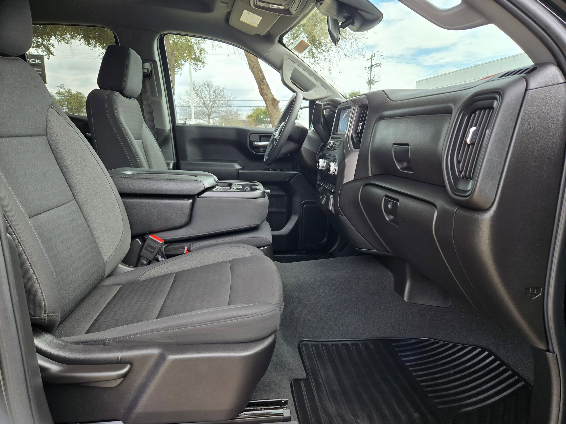 Certified 2025 GMC Sierra 1500 Pro w/ Pro Value Package image 28