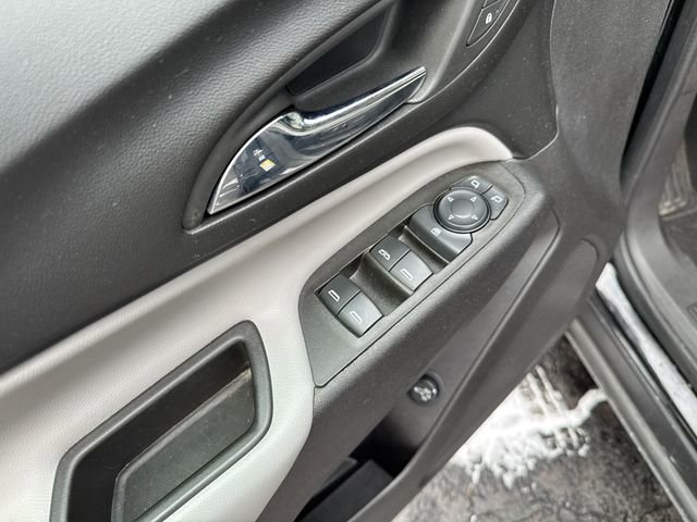 Used 2024 Chevrolet Equinox LT image 17