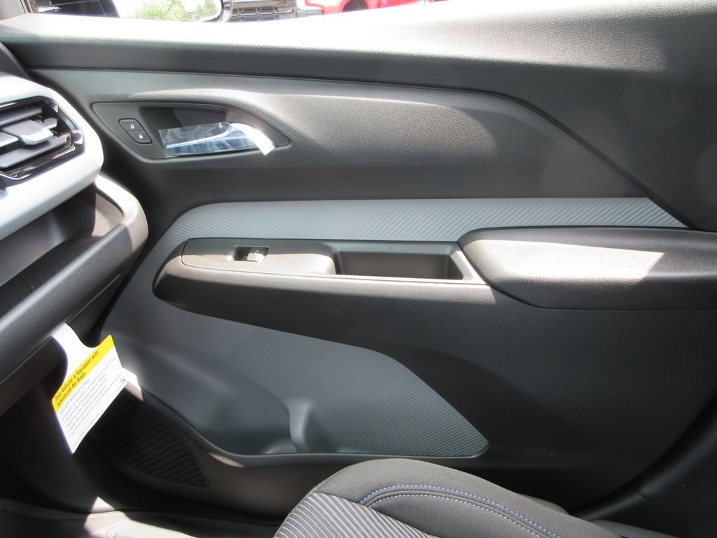 New 2027 Chevrolet Bolt LT FWD image 32