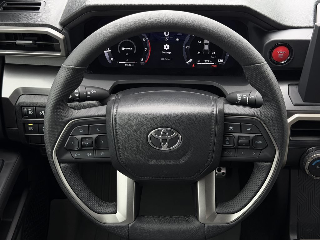 Used 2025 Toyota Tacoma TRD Sport AWD/4WD image 13