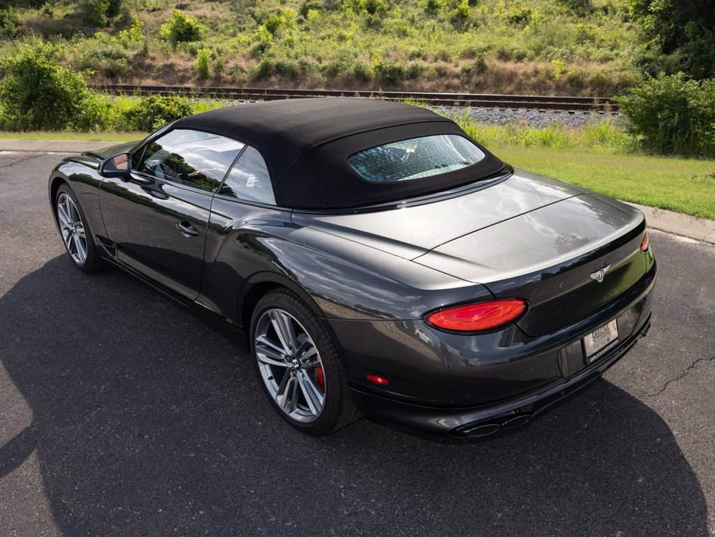 Certified 2023 Bentley Continental GT V8 AWD/4WD image 65