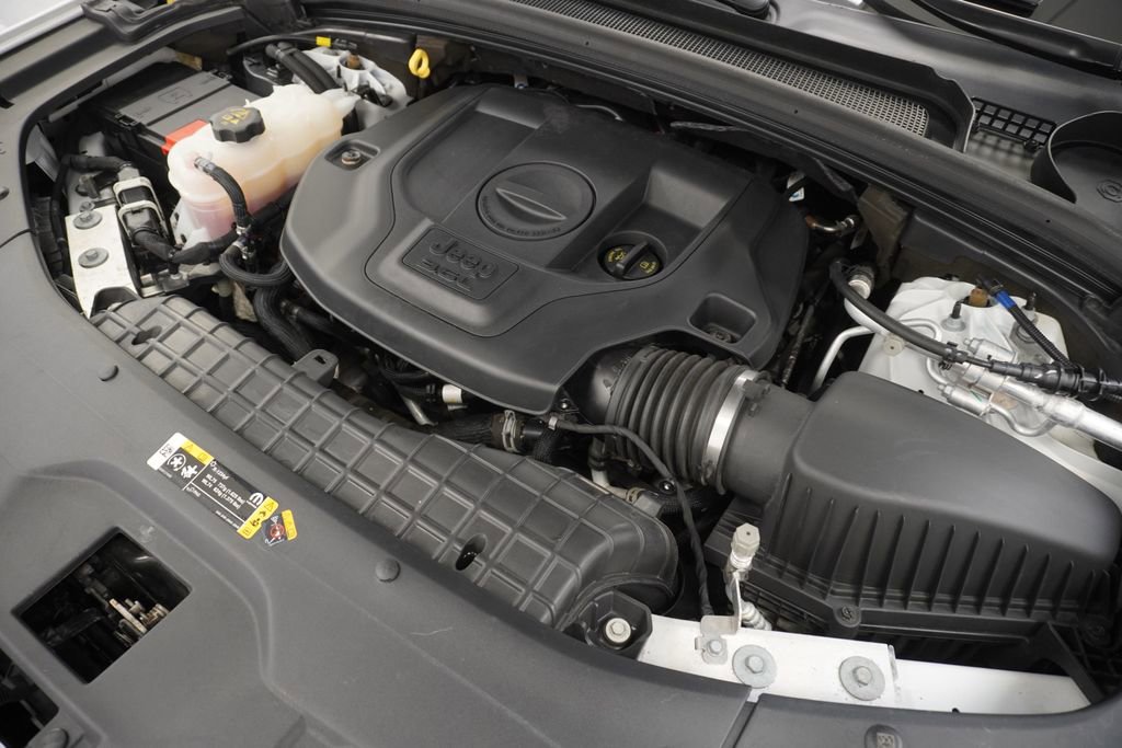 Certified 2023 Jeep Grand Cherokee Overland image 55