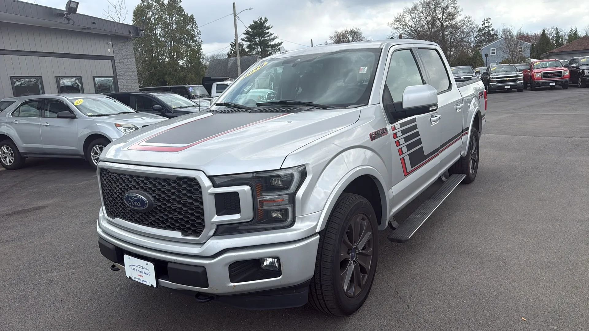 Used 2018 Ford F150 Lariat w/ Equipment Group 502A Luxury image 3