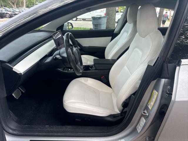 Used 2018 Tesla Model 3 Long Range image 13