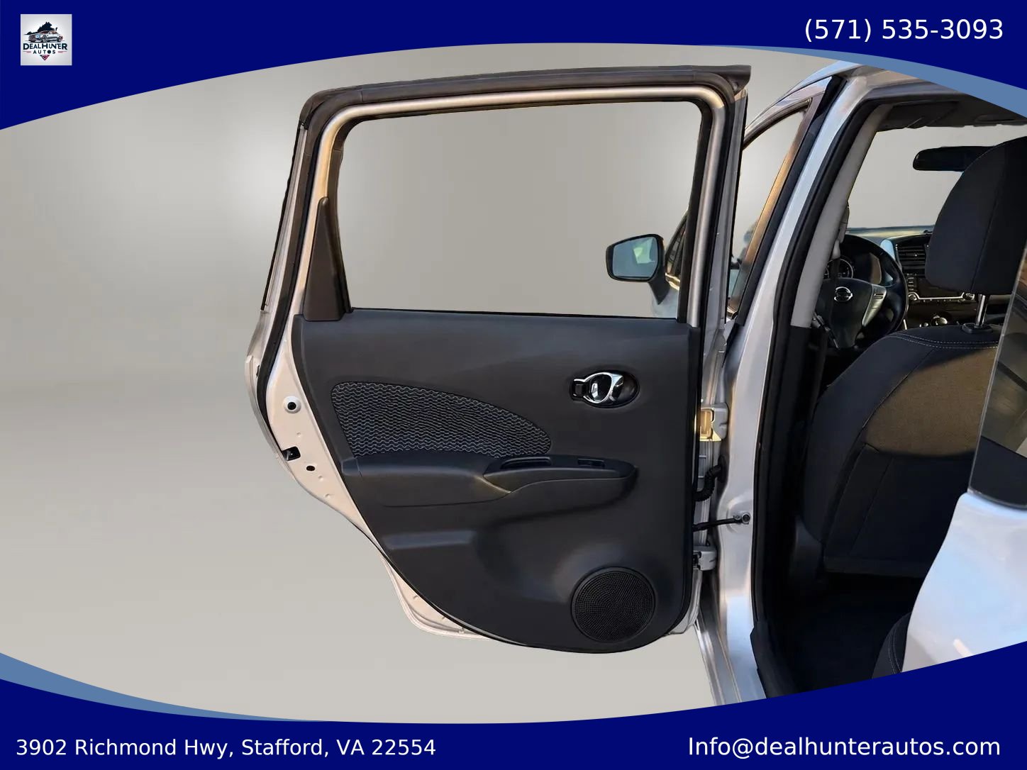 Used 2016 Nissan Versa Note SV FWD image 17