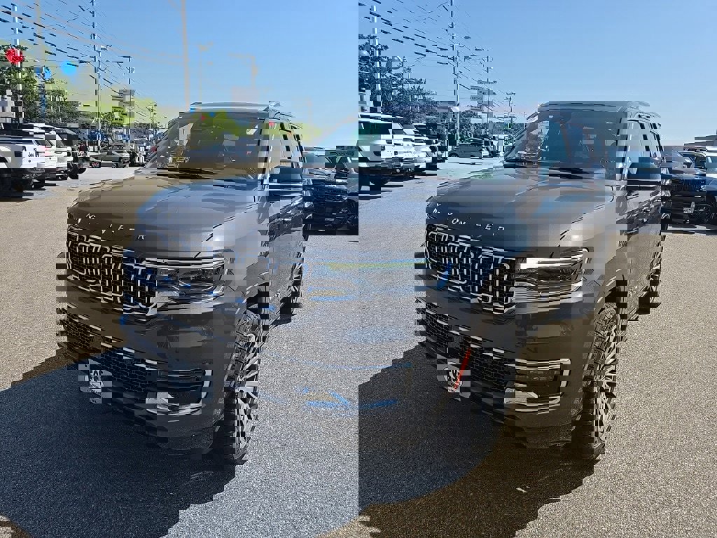 New 2025 Jeep Wagoneer Series II image 3