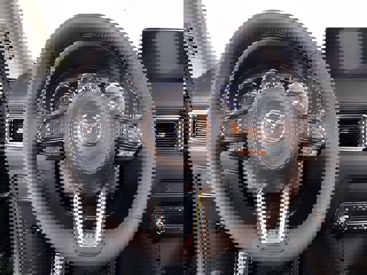 Used 2021 MAZDA CX-5 Touring image 13