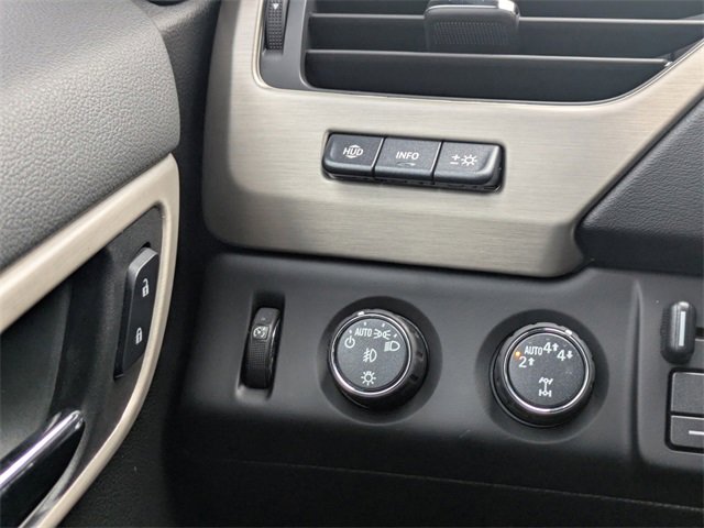 Used 2019 GMC Yukon XL Denali w/ Denali Ultimate Package image 29