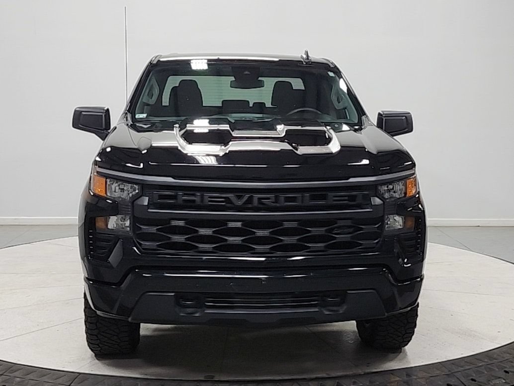 Used 2024 Chevrolet Silverado 1500 Custom Trail Boss w/ Realtree Special Edition AWD/4WD image 2