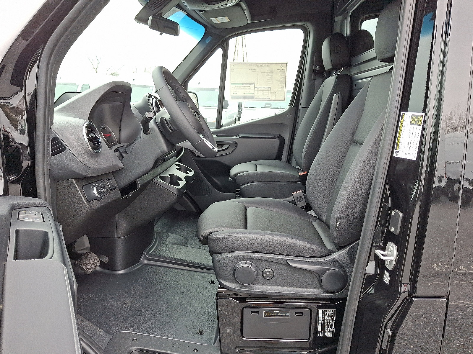 New 2026 Mercedes-Benz Sprinter 2500 image 12
