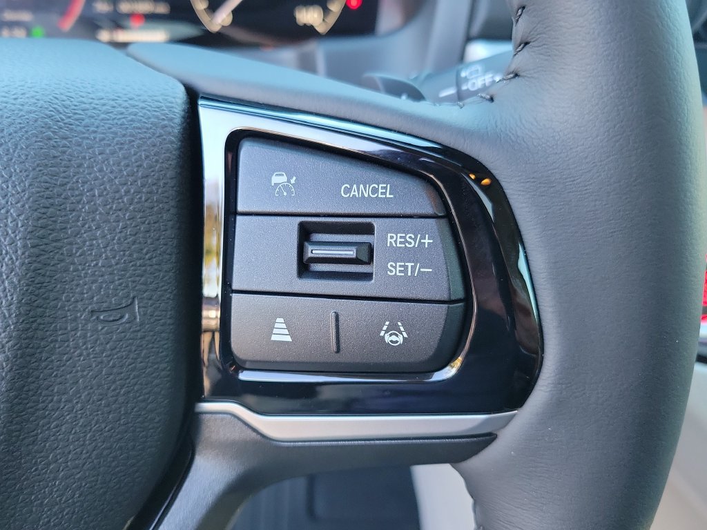 Certified 2026 Honda Odyssey Touring image 35