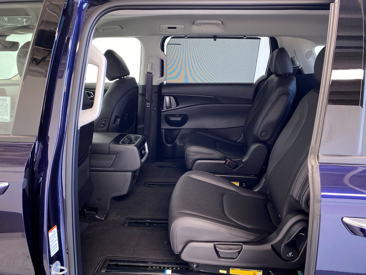 New 2027 Kia Carnival EX FWD image 33