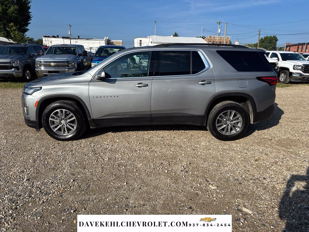 Used 2023 Chevrolet Traverse LT AWD/4WD image 2