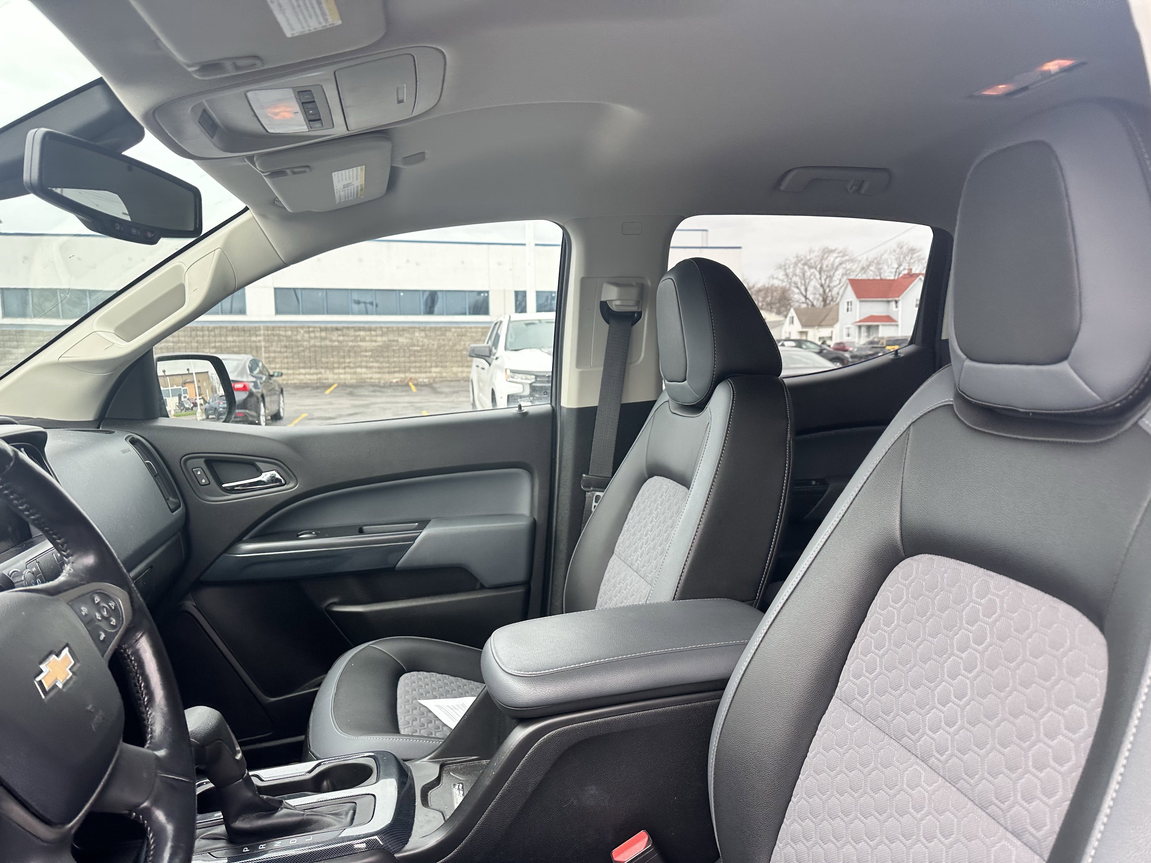 Used 2019 Chevrolet Colorado Z71 image 12