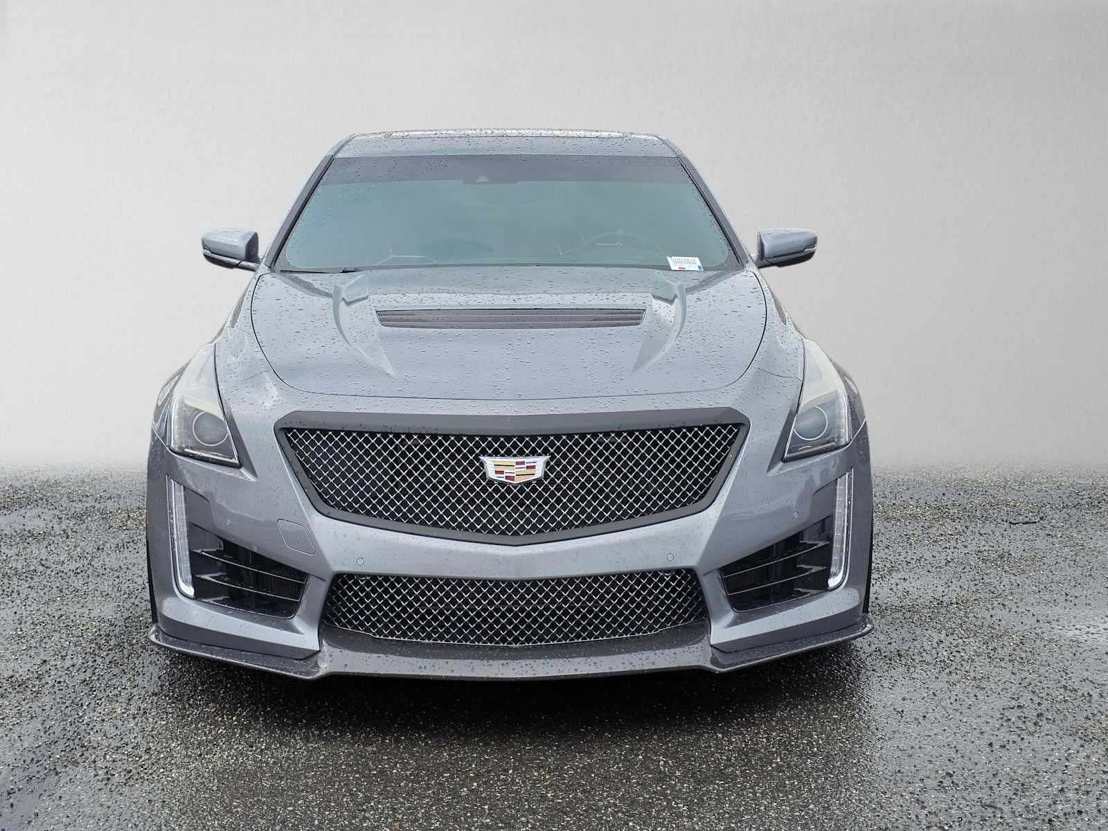 Used 2019 Cadillac CTS V w/ Carbon Fiber Package RWD image 8