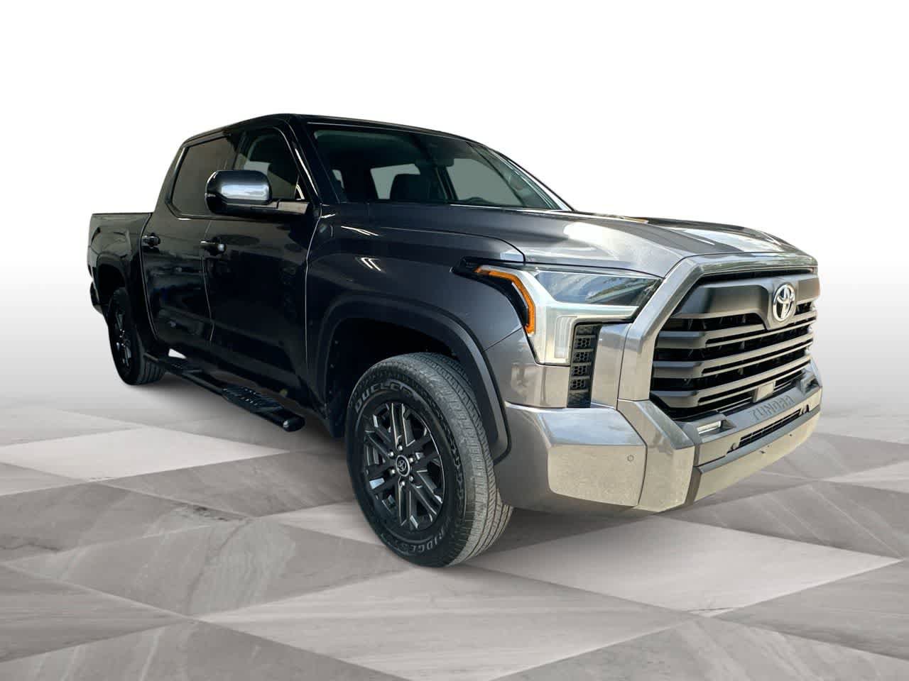Used 2023 Toyota Tundra SR5 w/ SR5 Convenience Package AWD/4WD image 2