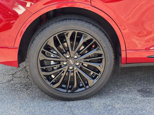 Used 2023 Lincoln Corsair Reserve w/ Equipment Group 201A AWD/4WD image 11