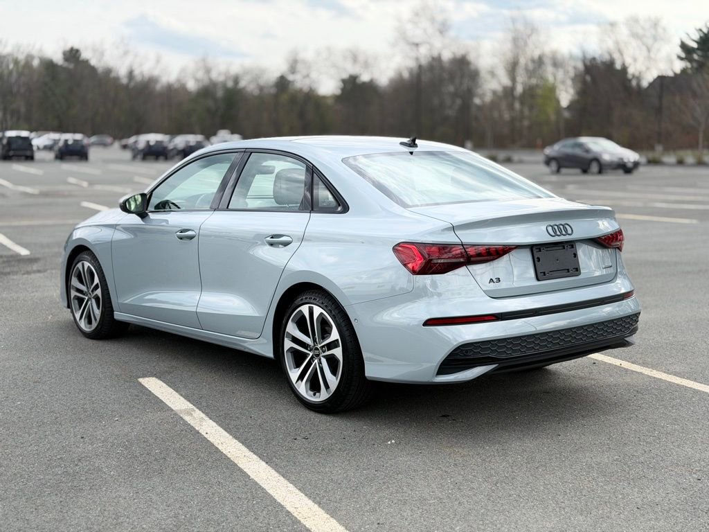 Used 2025 Audi A3 2.0T Premium w/ Black Optic Package image 4
