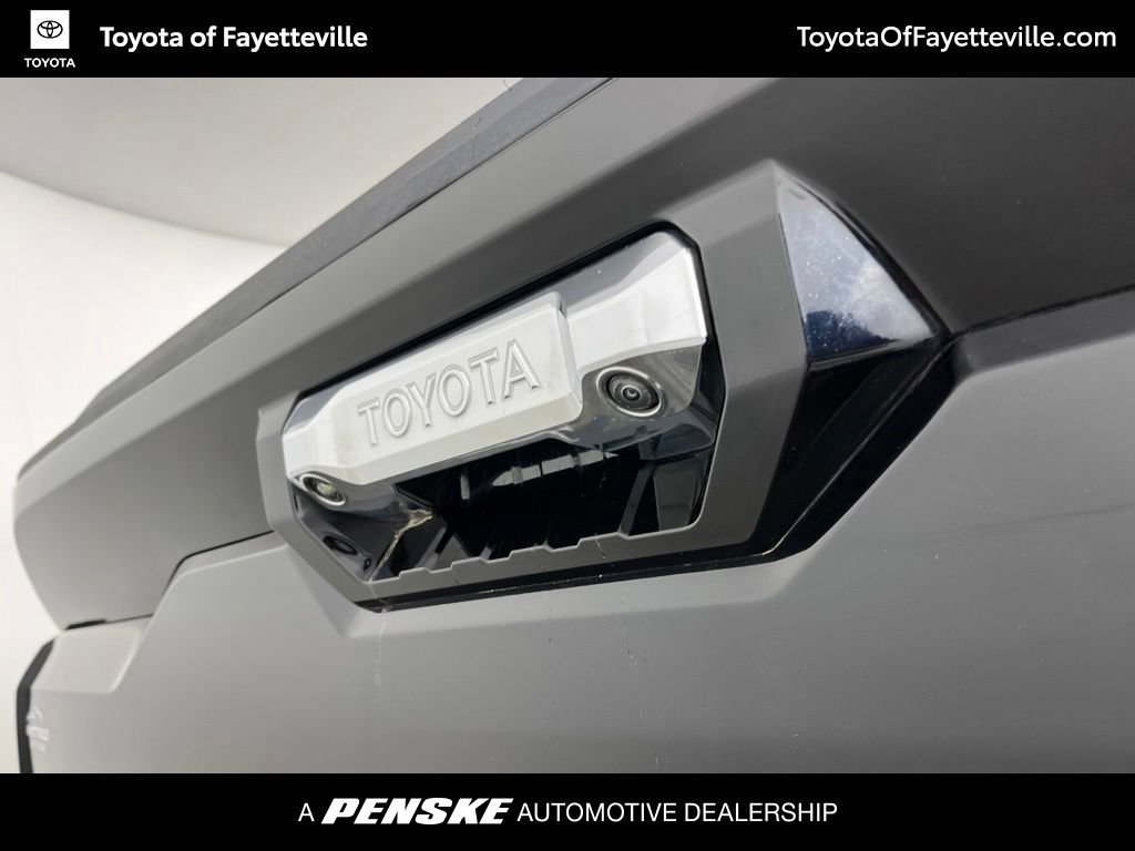 Used 2024 Toyota Tundra Limited AWD/4WD image 11
