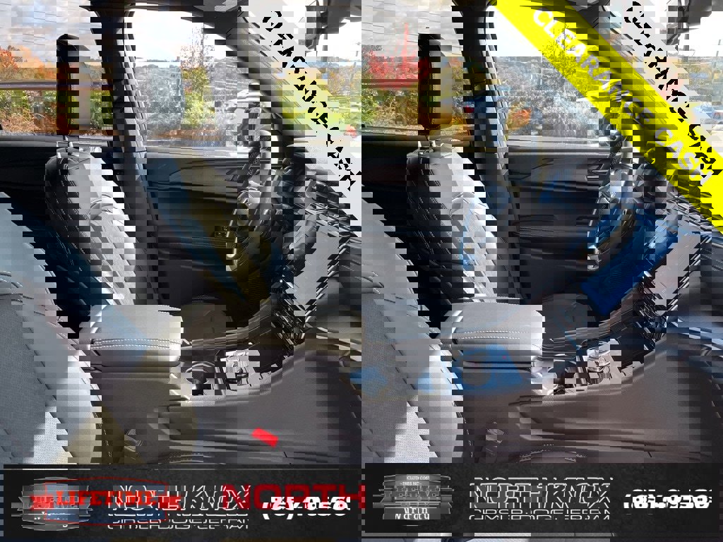 New 2025 Jeep Grand Cherokee L Altitude image 29