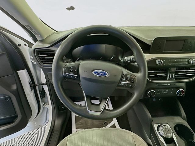 Used 2021 Ford Escape S image 11