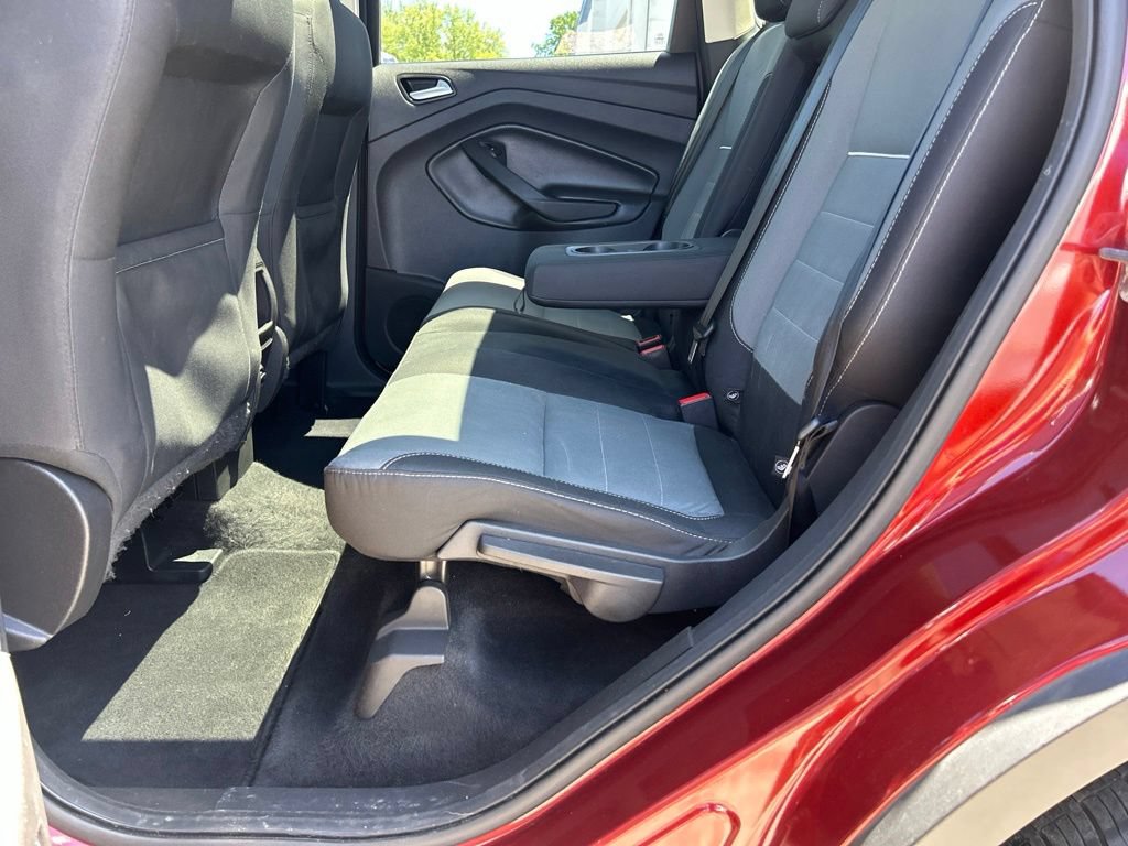Used 2015 Ford Escape SE FWD image 34