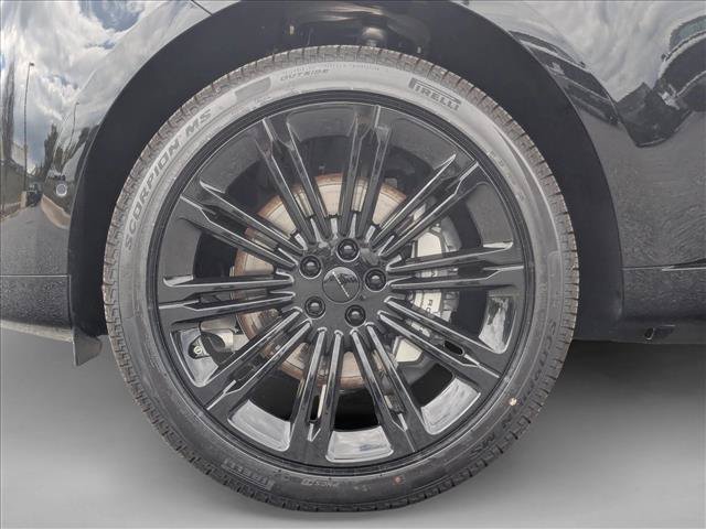 New 2026 Land Rover Range Rover SE AWD/4WD image 10