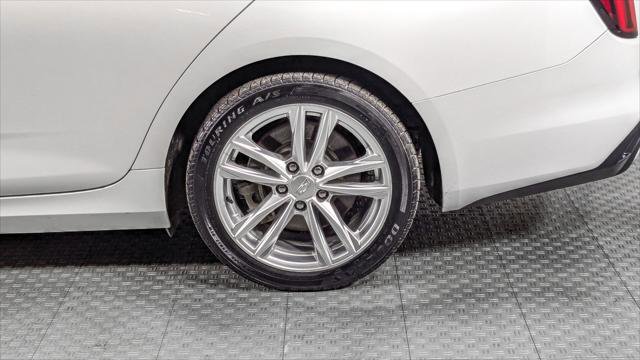 Used 2020 Cadillac CT4 Luxury w/ Sun And Sound Package image 34