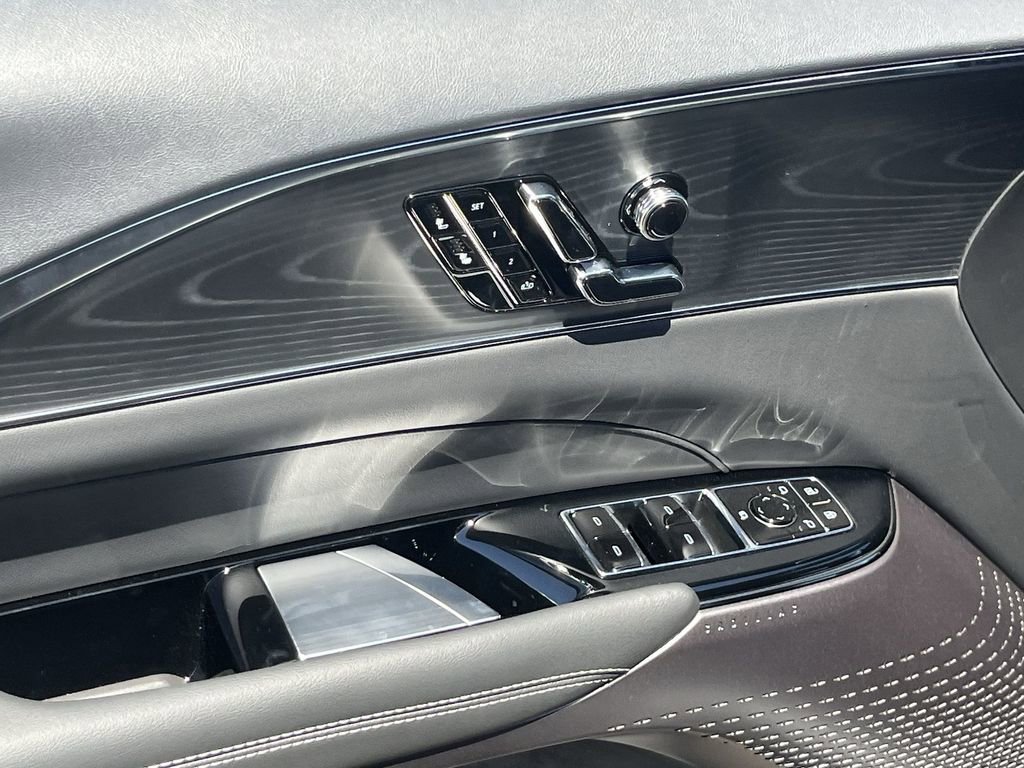 New 2025 Cadillac Lyriq Sport image 16