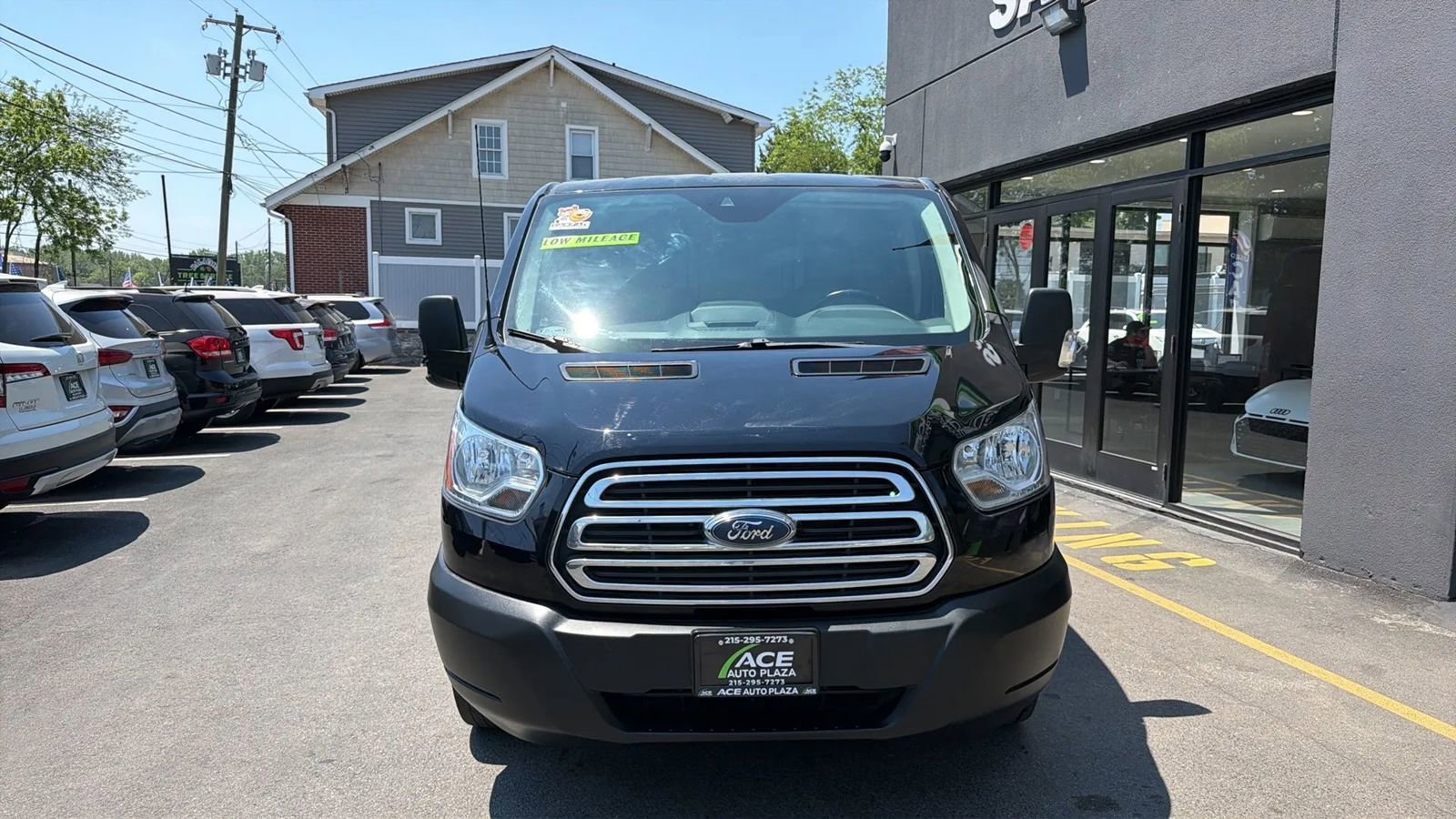 Used 2019 Ford Transit 150 130 Low Roof w/ Exterior Upgrade Package RWD image 2