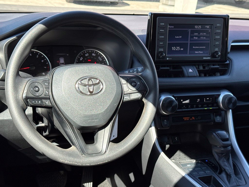 Certified 2021 Toyota RAV4 LE AWD/4WD image 30