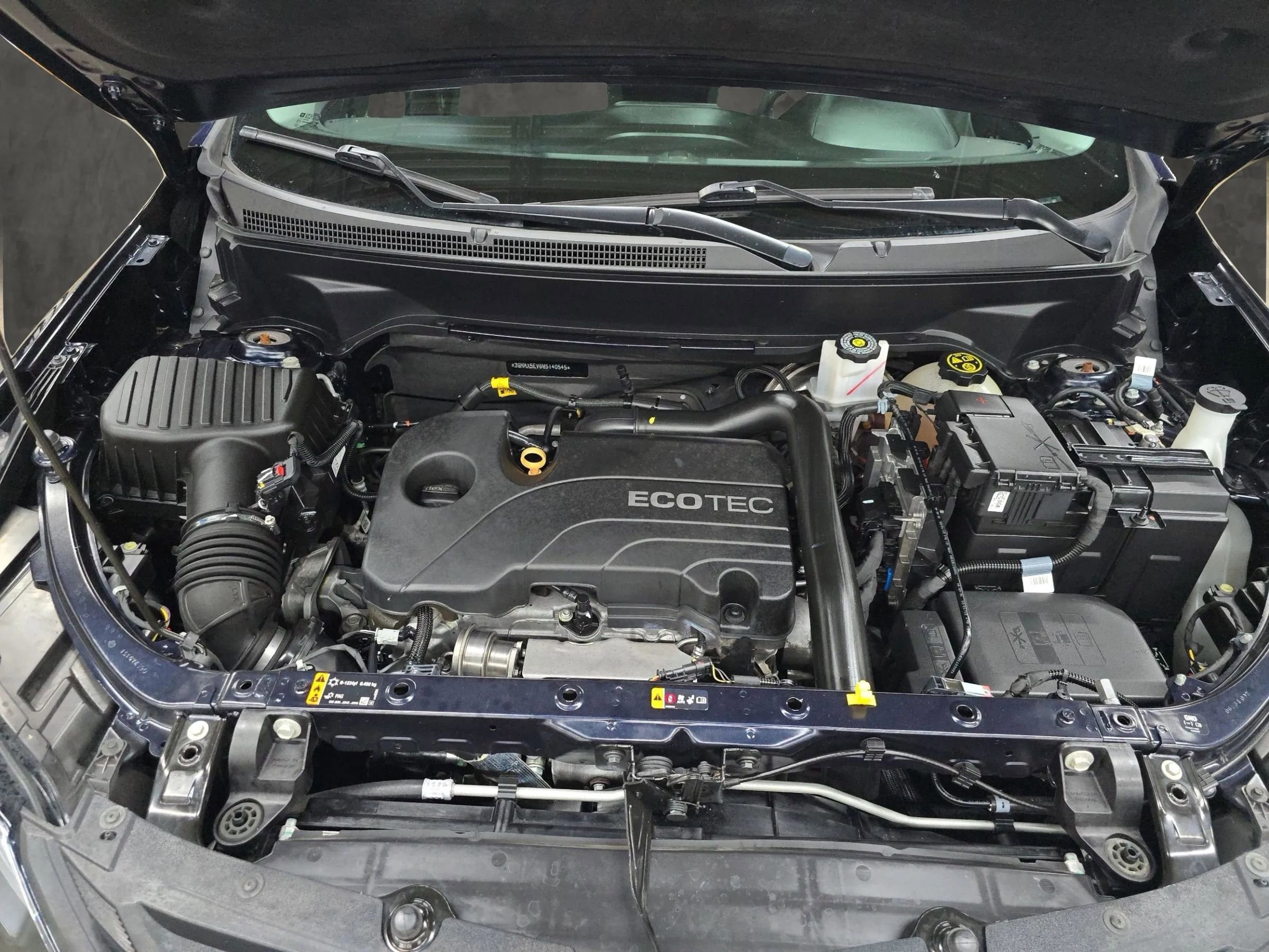 Used 2021 Chevrolet Equinox LS image 9