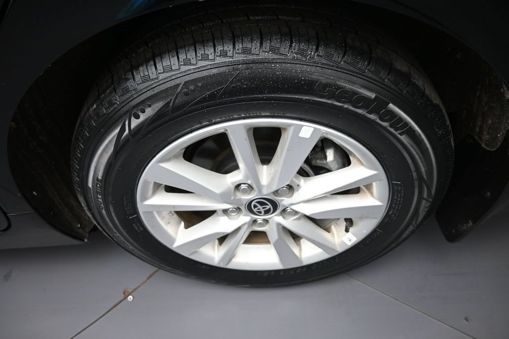 Certified 2025 Toyota Camry LE w/ Convenience Package FWD image 15