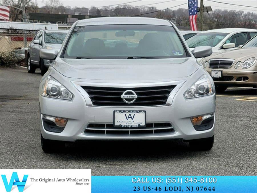 Used 2013 Nissan Altima 2.5 SV FWD image 2