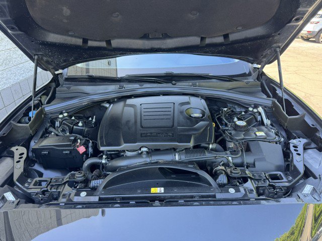Used 2019 Jaguar F-PACE Prestige AWD/4WD image 5