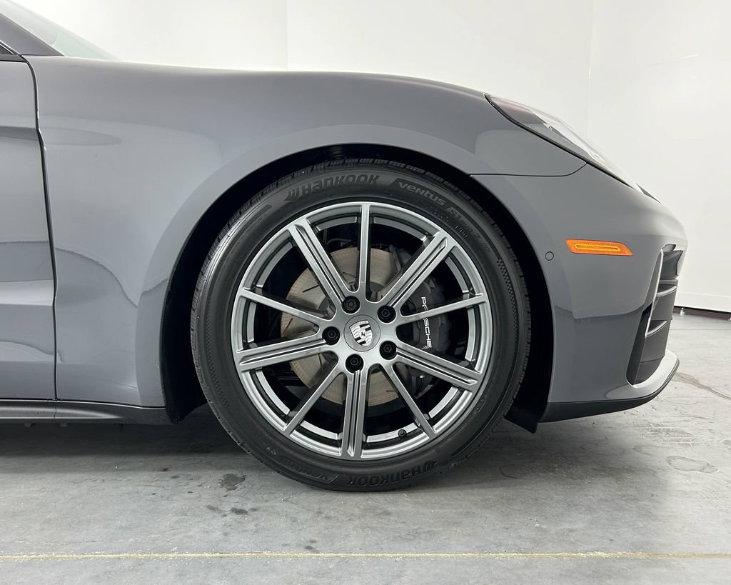 New 2026 Porsche Panamera 4 AWD/4WD image 11