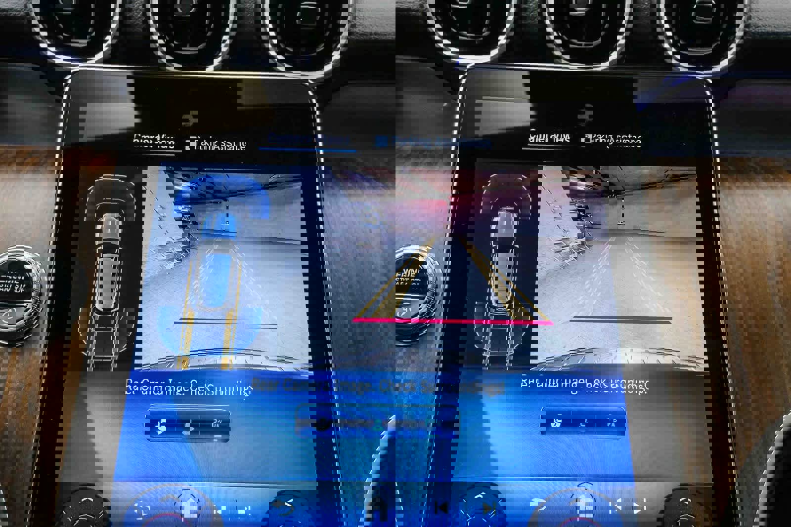 Certified 2025 Mercedes-Benz GLC 300 image 24