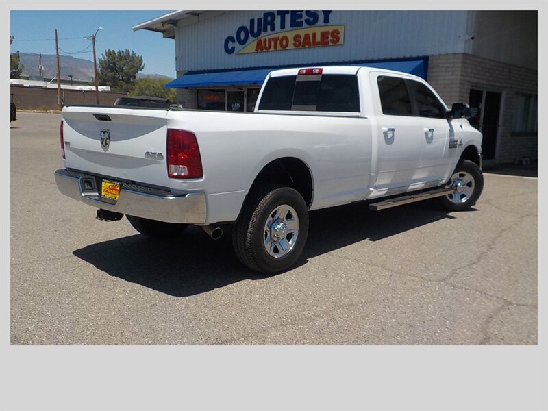 Used 2015 RAM 3500 SLT AWD/4WD image 7