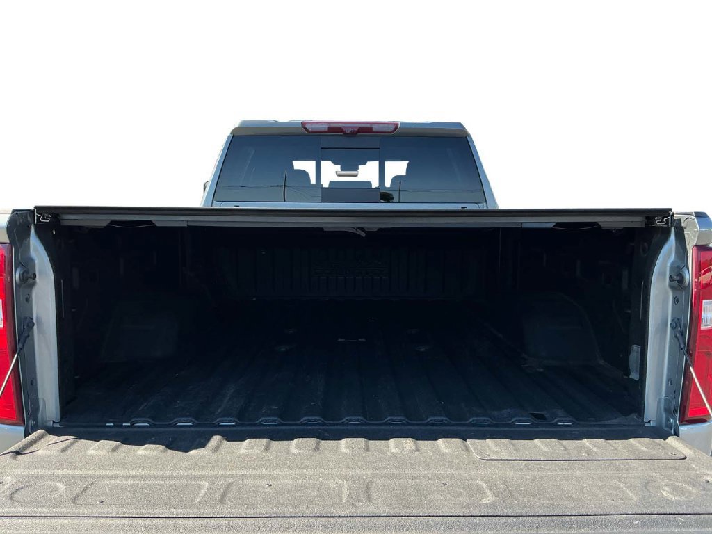 Used 2024 Chevrolet Silverado 2500 High Country w/ High Country Premium Package AWD/4WD image 24