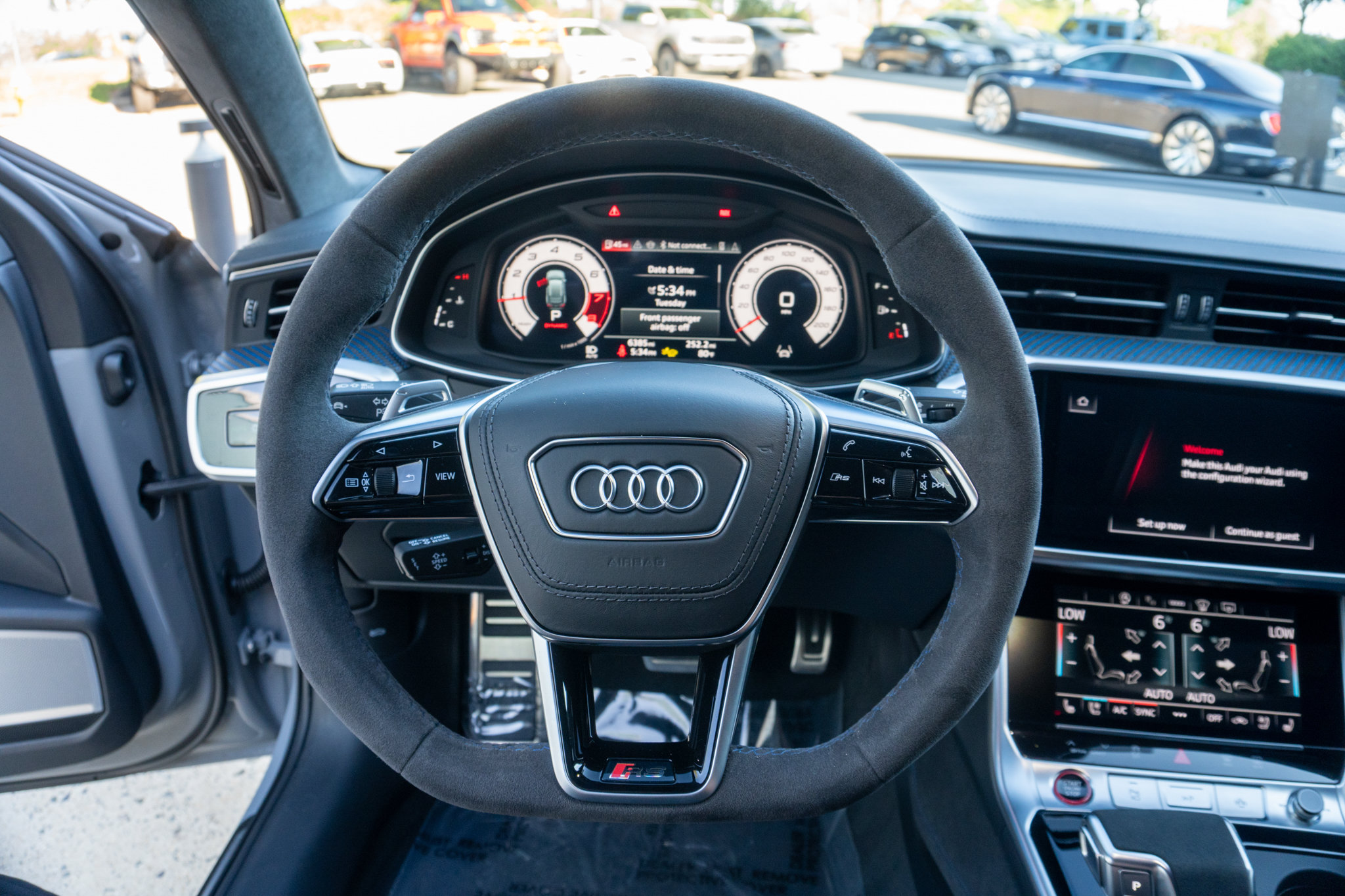 Used 2025 Audi RS 6 performance w/ Matte Carbon Package AWD/4WD image 31