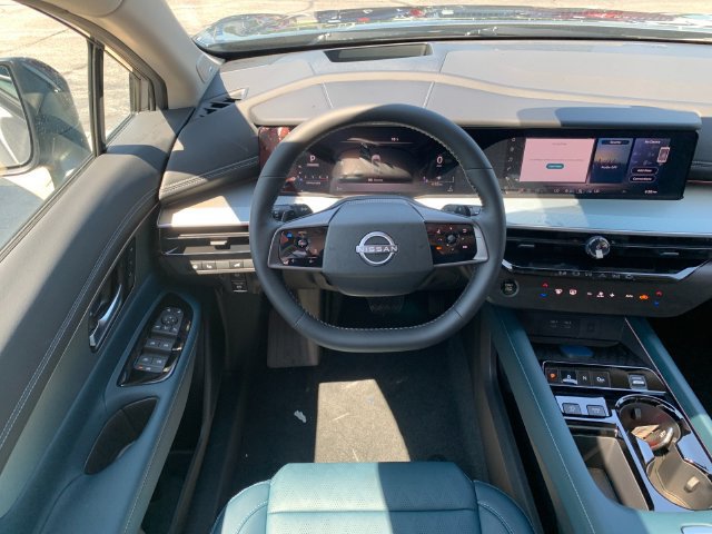 New 2026 Nissan Murano Platinum w/ Cargo Package AWD/4WD image 16