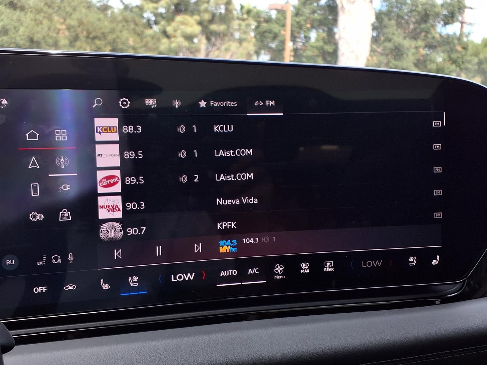 Used 2025 Audi A6 e-tron Premium Plus w/ Premium Plus image 8